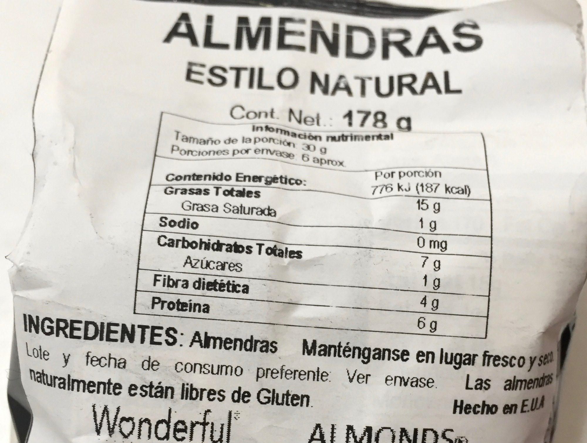 Natural Raw Almonds - Ingredientes