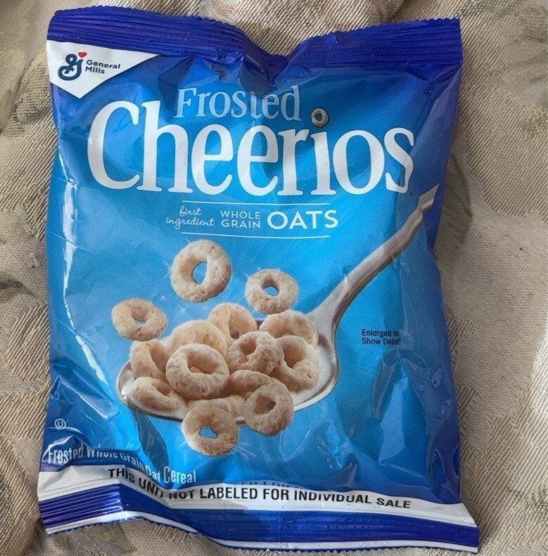 Frosted Cheerios Cereal - Product - en