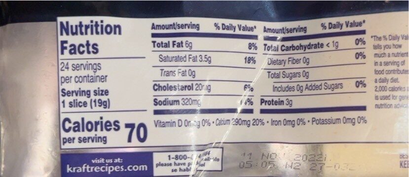 Deli deluxe white american cheese pouch - Nutrition facts