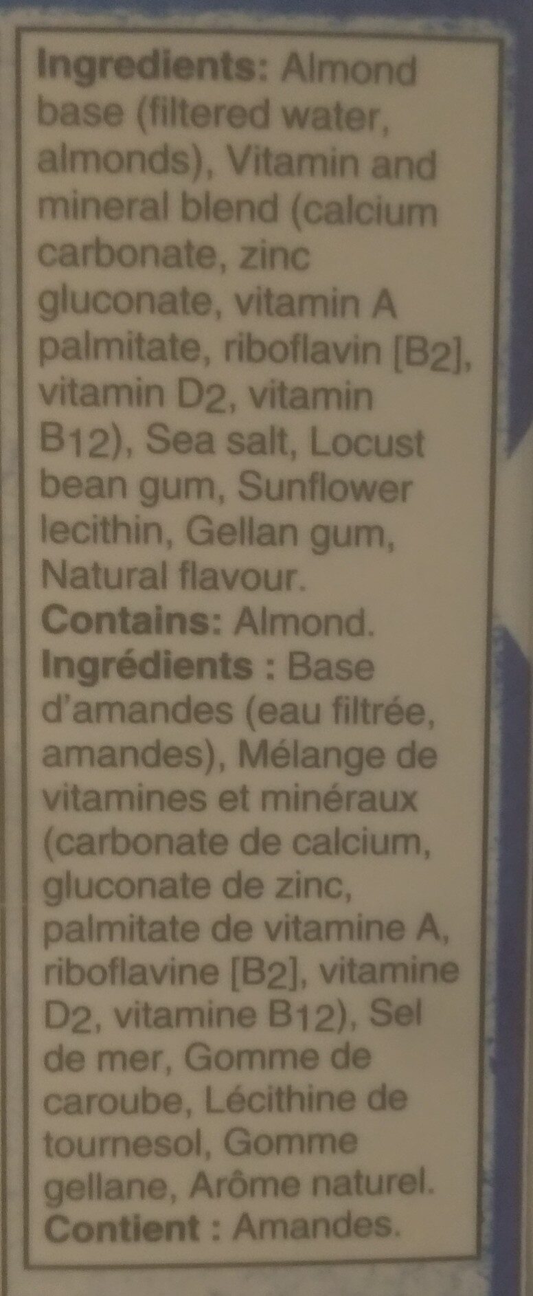 Unsweetened Vanilla Almond Beverage - المكونات - en