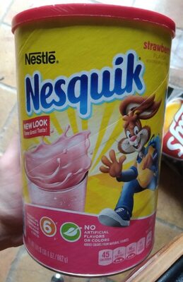Nestle flavored powder strawberry - Produit