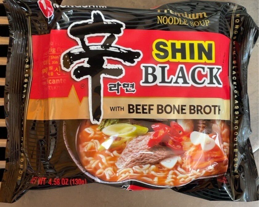 Shin Black with Beef Bone Broth - Product