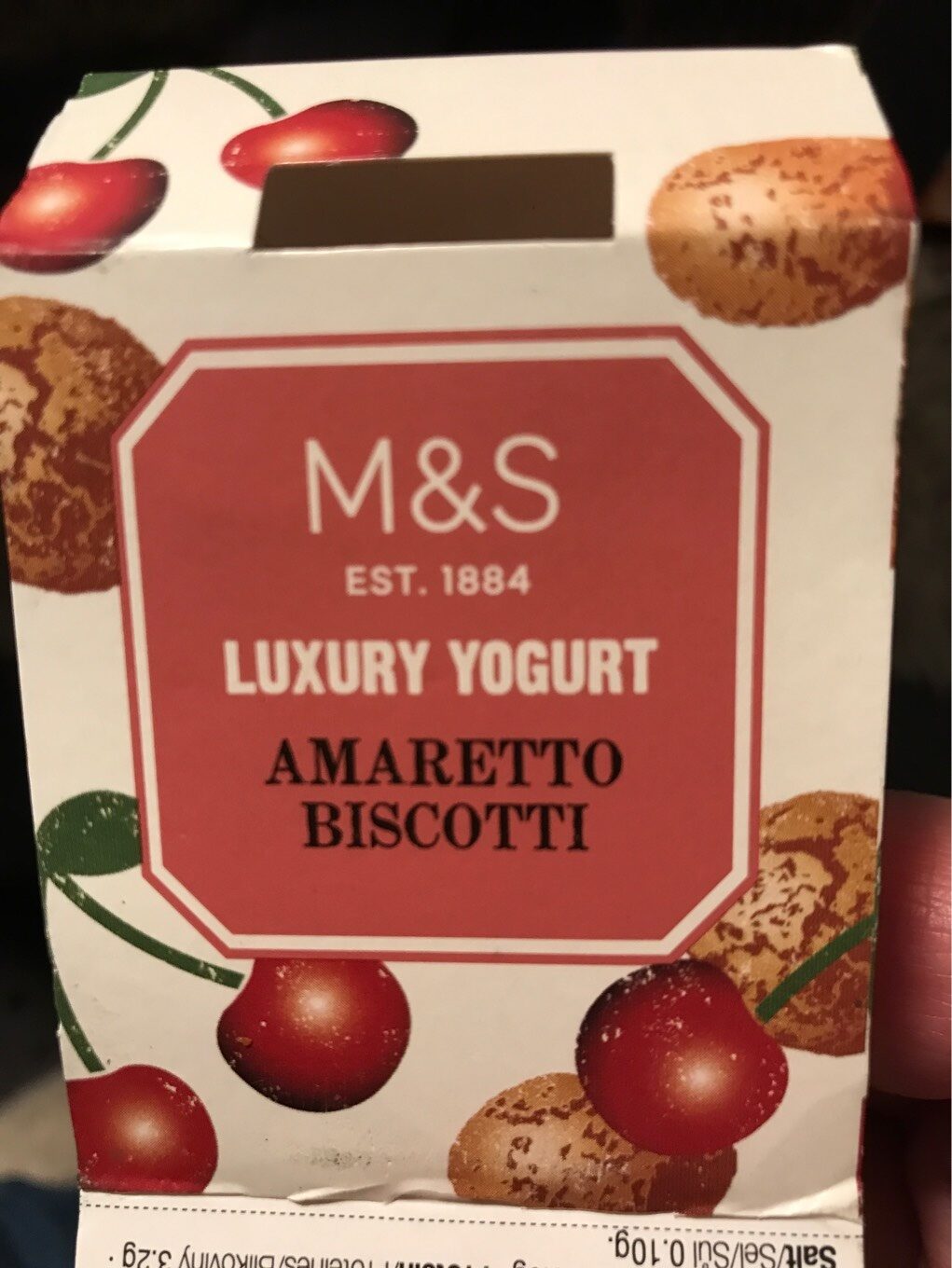 Luxury Yogurt Amaretto Biscotti - Produit - en