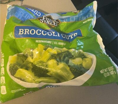 First street broccoli cuts - Product