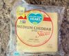 Medium cheddar style slices - Producto