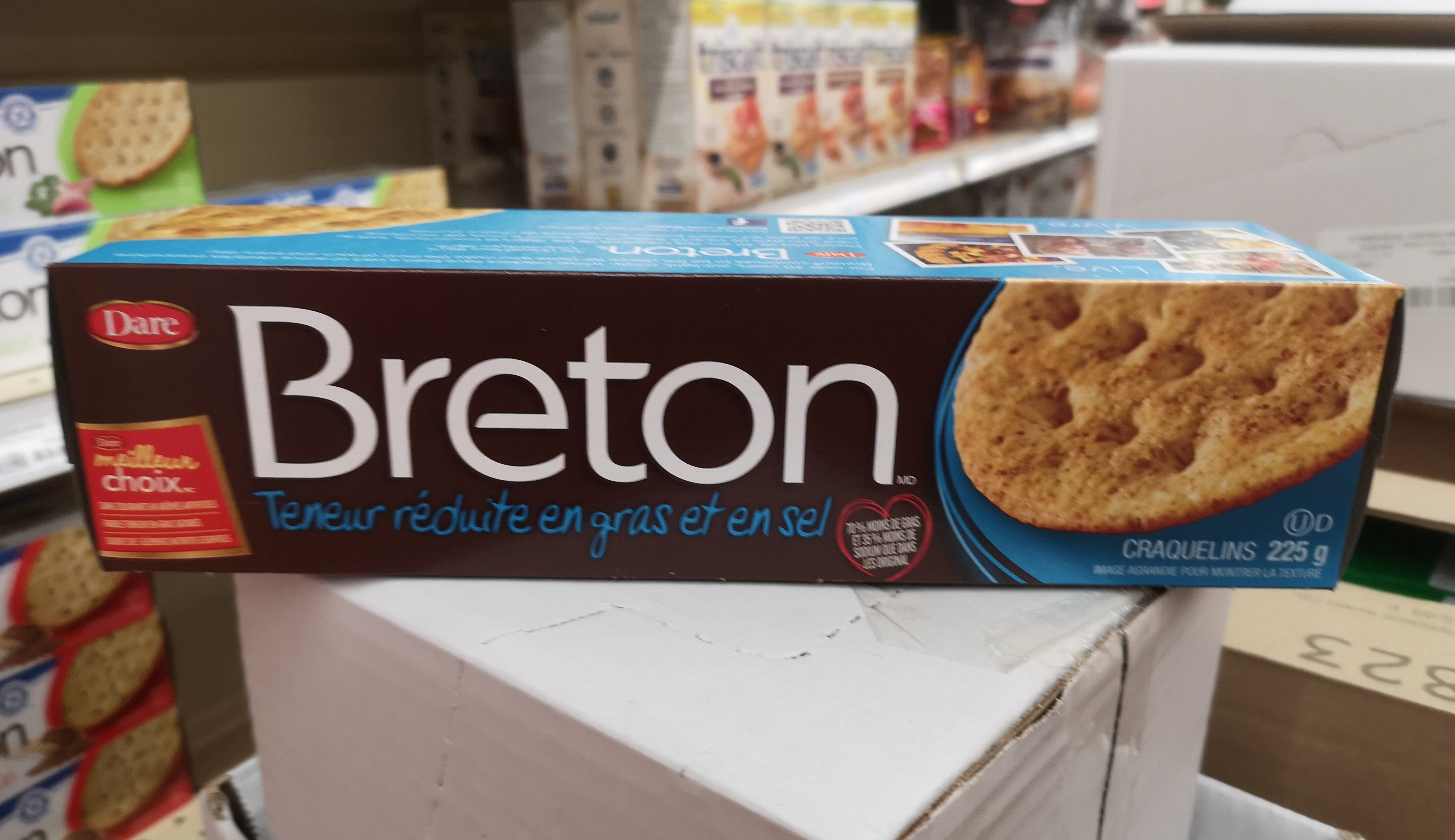 Dare, breton, reduced fat & salt crackers - Product