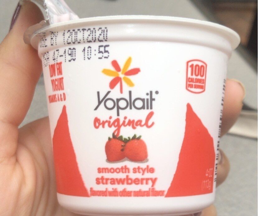 Yoplait Original Strawberry Low Fat Yogurt - Product