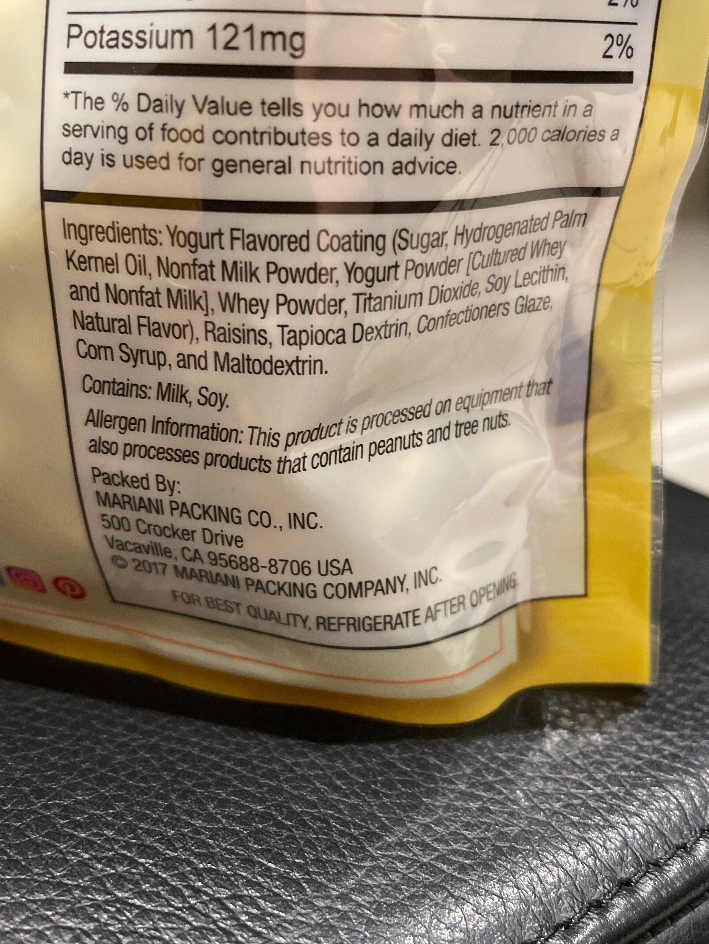 Vanilla Yogurt Raisins - Ingredients