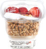 Strawberry parfait with vanilla yogurt and granola - Producto