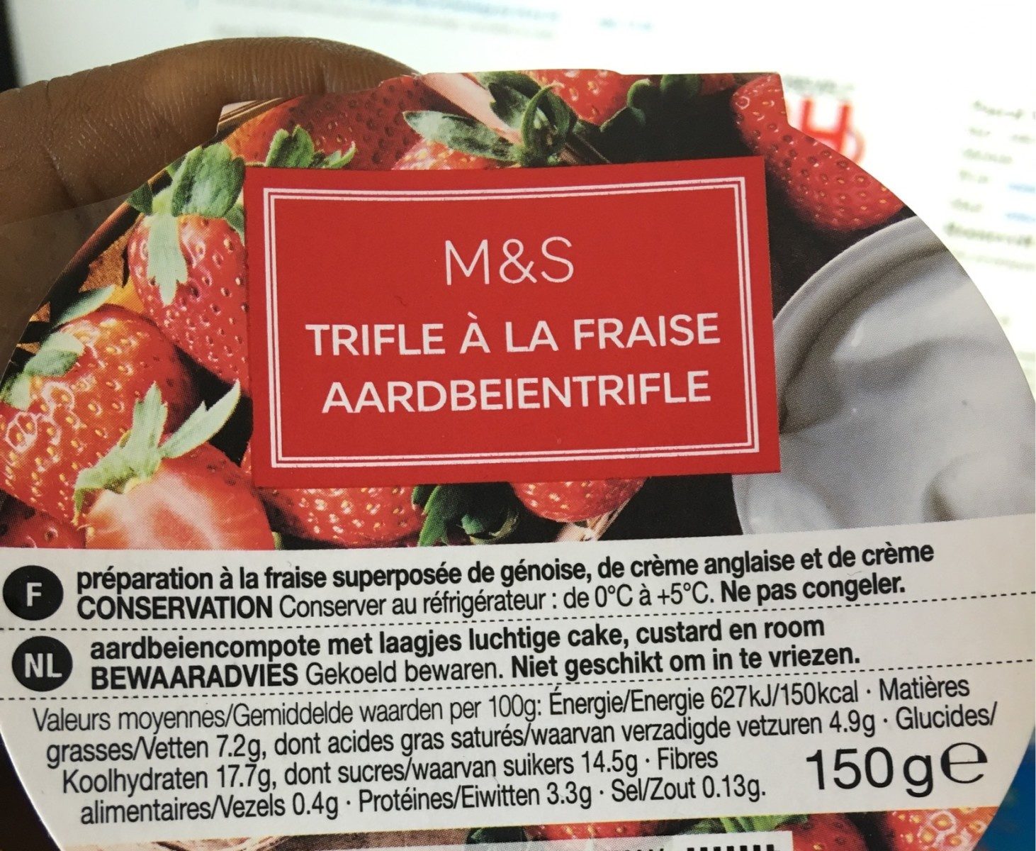 Strawberry Trifle - نتاج - fr