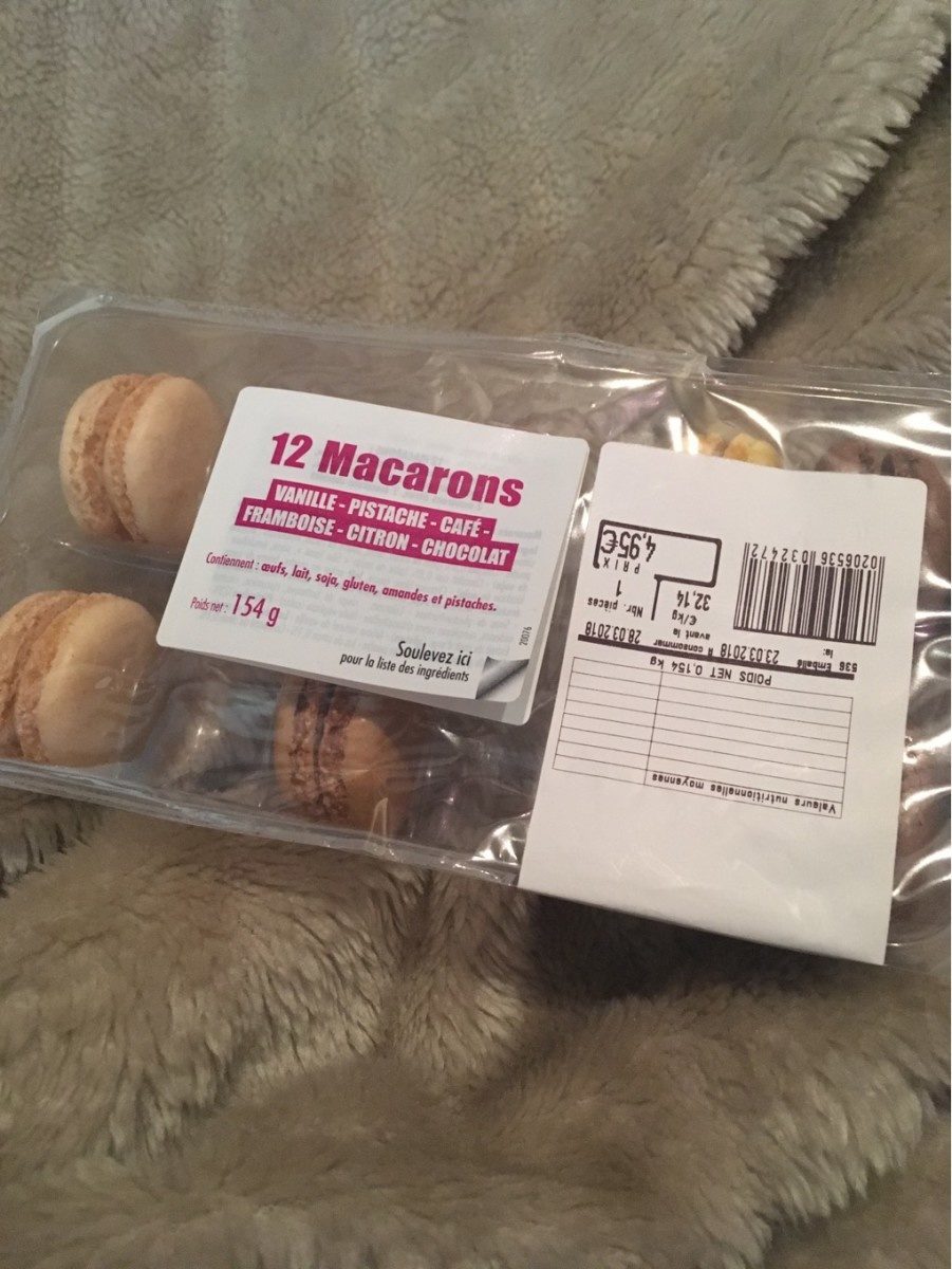 12 macarons - Product - fr