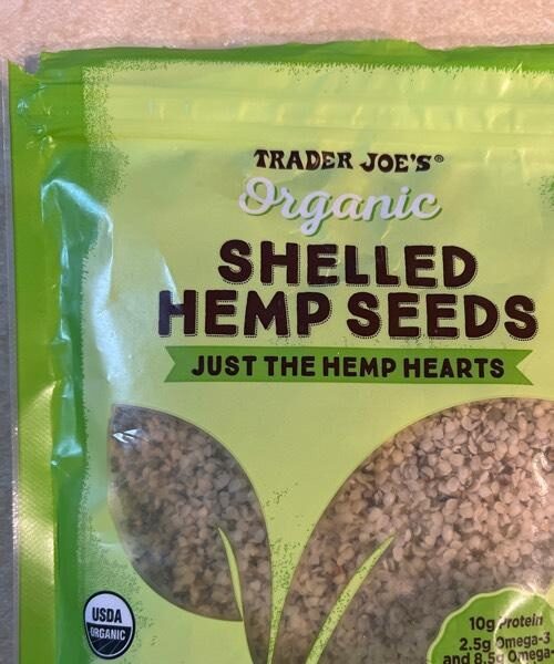 Shelled hemp seeds - Produkt - en