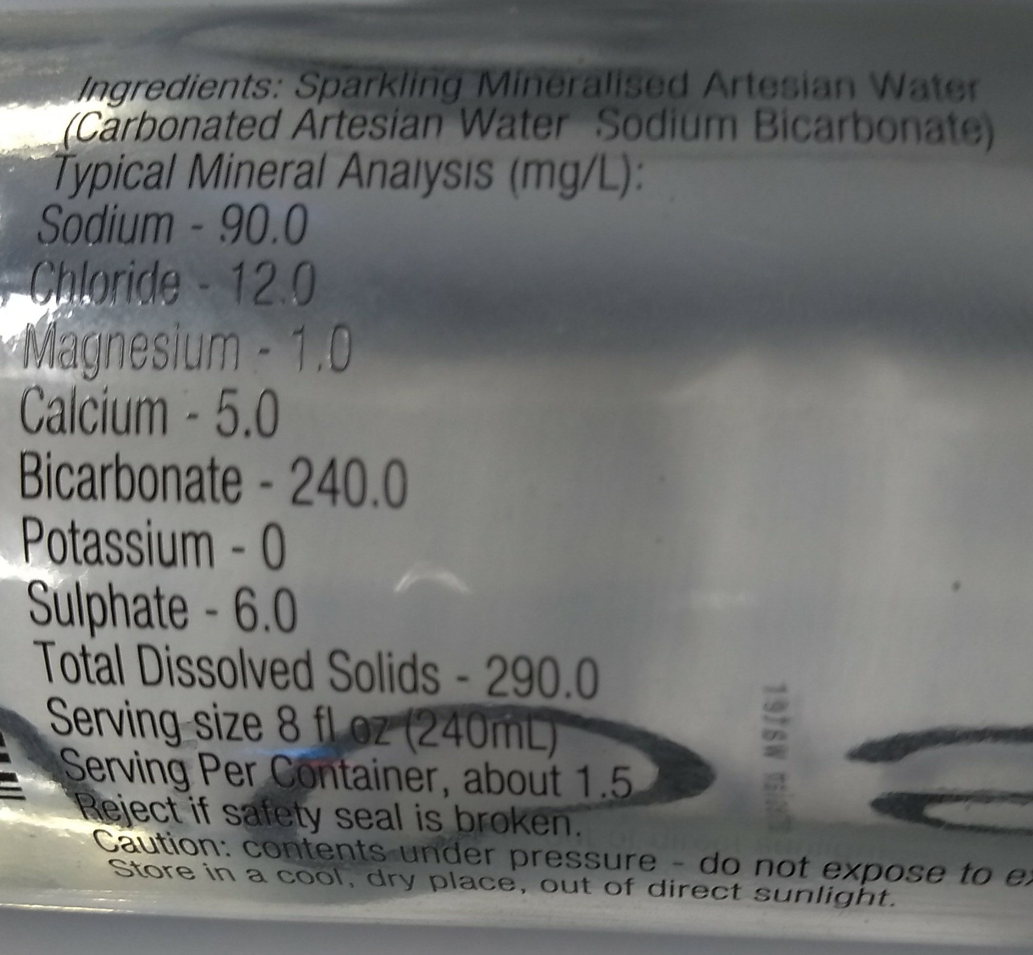 Sparkling artesian water from norway - Nutrition facts
