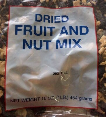 Dried fruit and nut mix