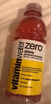 Glaceau vitaminwater, nutrient enhanced water beverage, strawberry lemonade - Produit