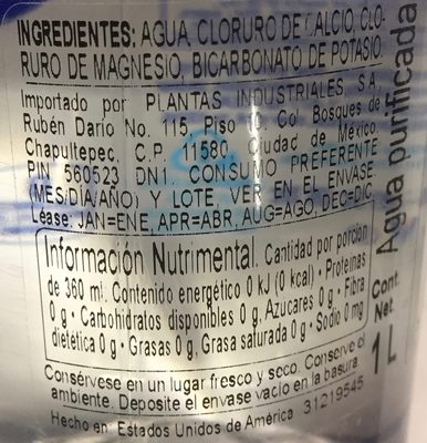 Vapor distilled water - Información nutricional