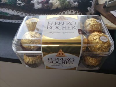 Ferrero rocher fins chocolats à la noisette - Produit