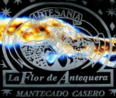 Mantecados con grasa vegetal "La Flor de Antequera" - Tableau nutritionnel - es