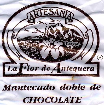 Mantecados de chocolate con grasa vegetal "La Flor de Antequera" - Tableau nutritionnel - es