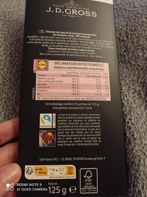 Chocolat noir dégustation aux éclats de framboise (70% cacao) - Tableau nutritionnel