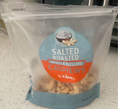 salted roasted whole deluxe cashews - Product