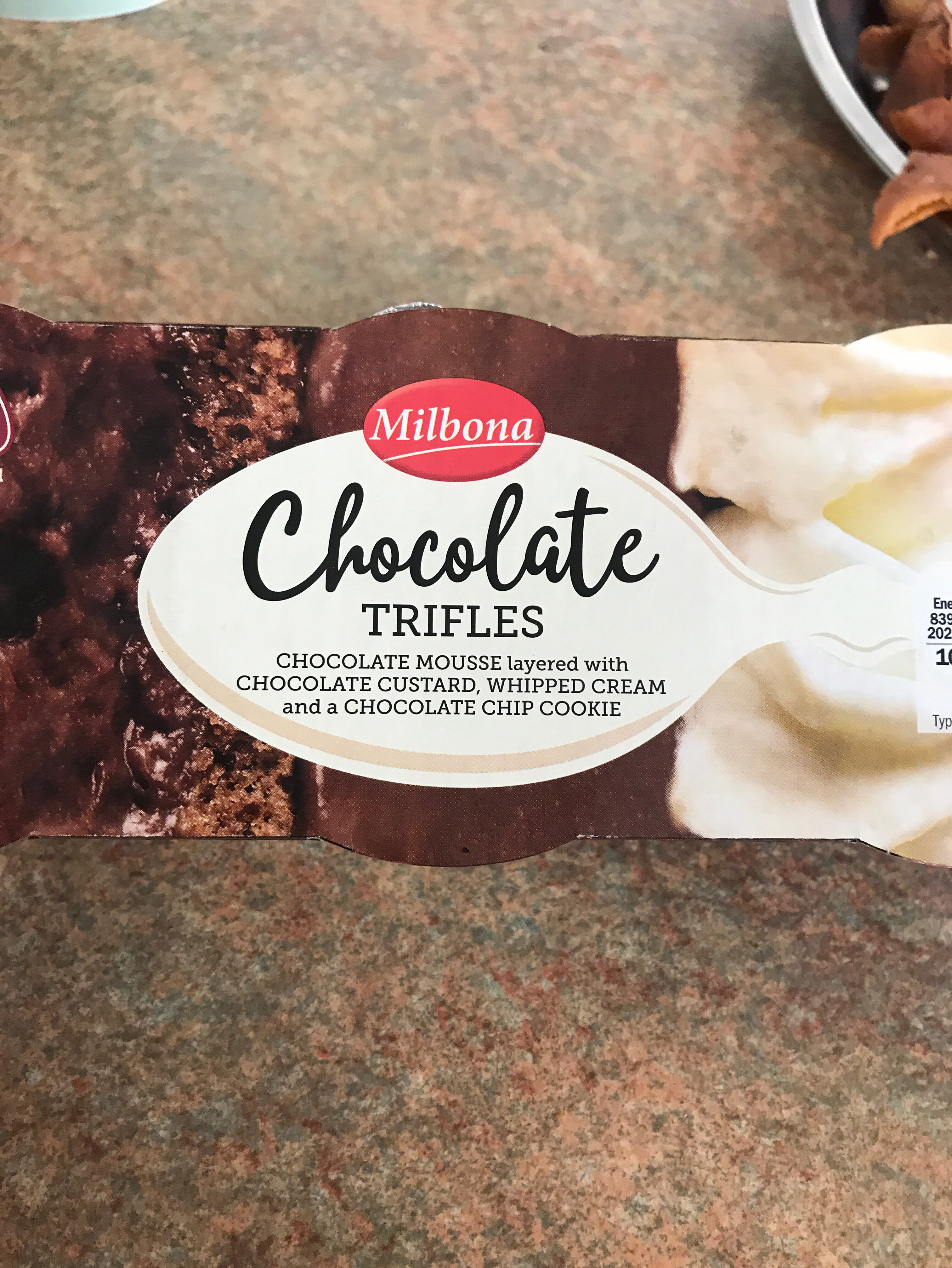 Chocolate trifles - المكونات