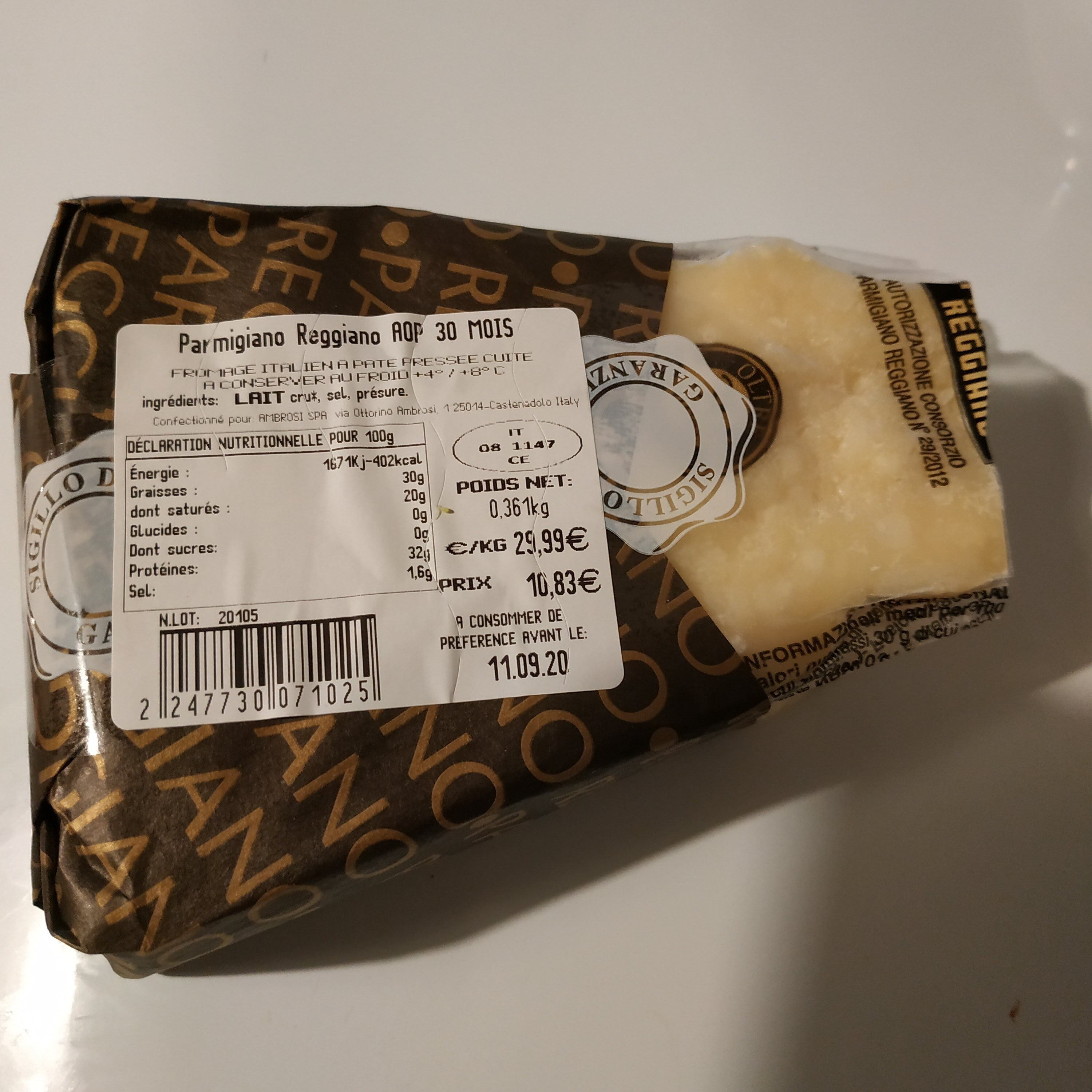 Parmigiano Reggiano AOP 30 mois - Product - fr