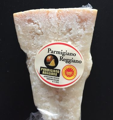 Parmigiano Reggiano - Product - fr