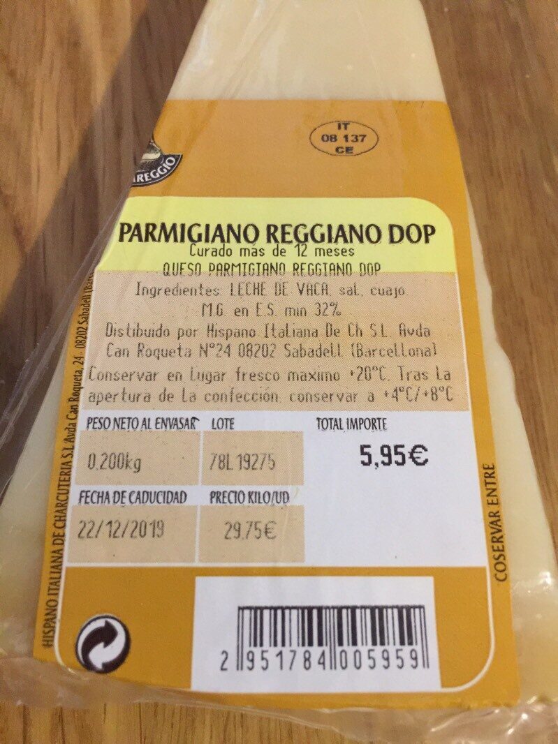 Parmigiano reggiano - Ingredienser - es