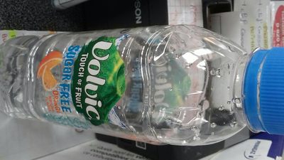 Volvic touch of fruit super free - Product - fr