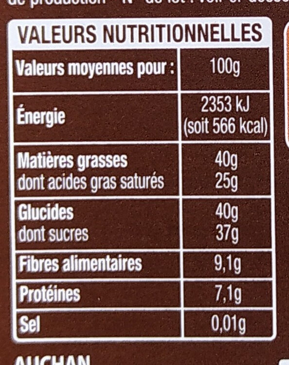 Auchan Noir corsé dessert 64% - Tableau nutritionnel