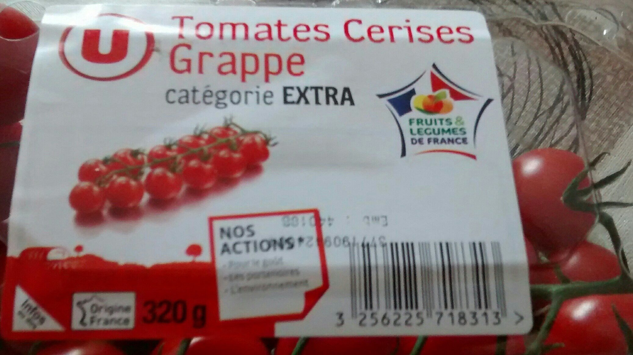 Tomate cerise en grappe, catégorie Extra - Ingredients - fr