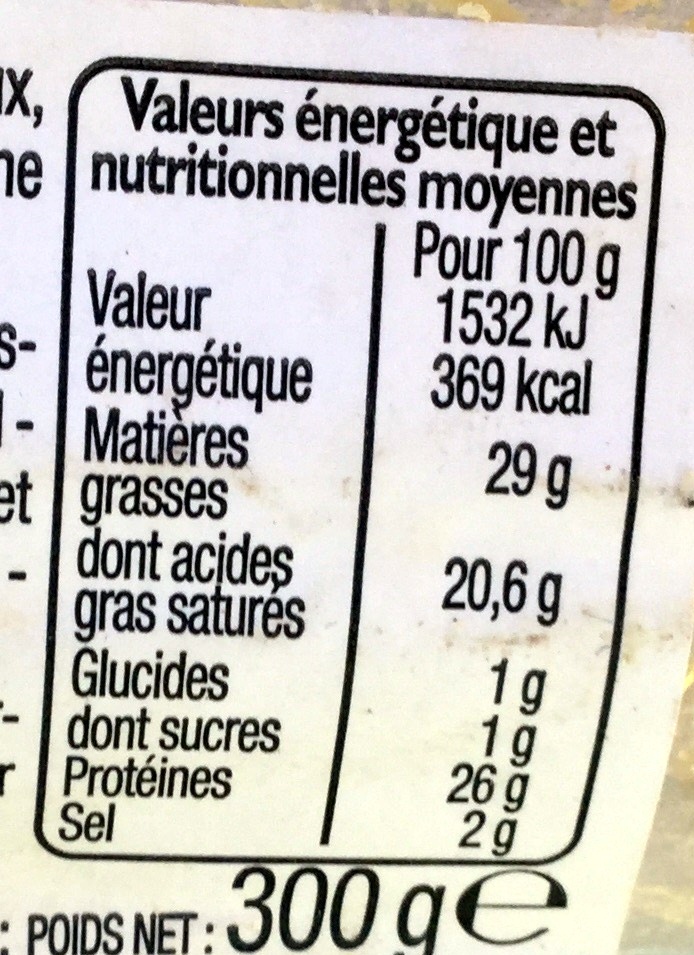 Cantal Entre-deux AOP - Nutrition facts - fr