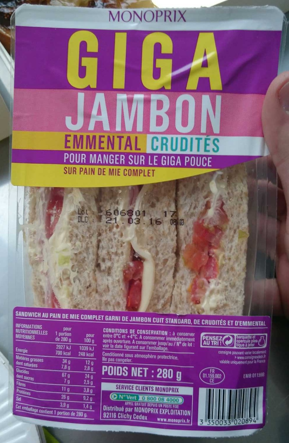 Giga jambon emmental crudités sur pain de mie complet - Product - fr