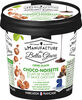 Crème glacée au chocolat au lait avec sauce au chocolat et morceaux de noisettes caramélisées - Product