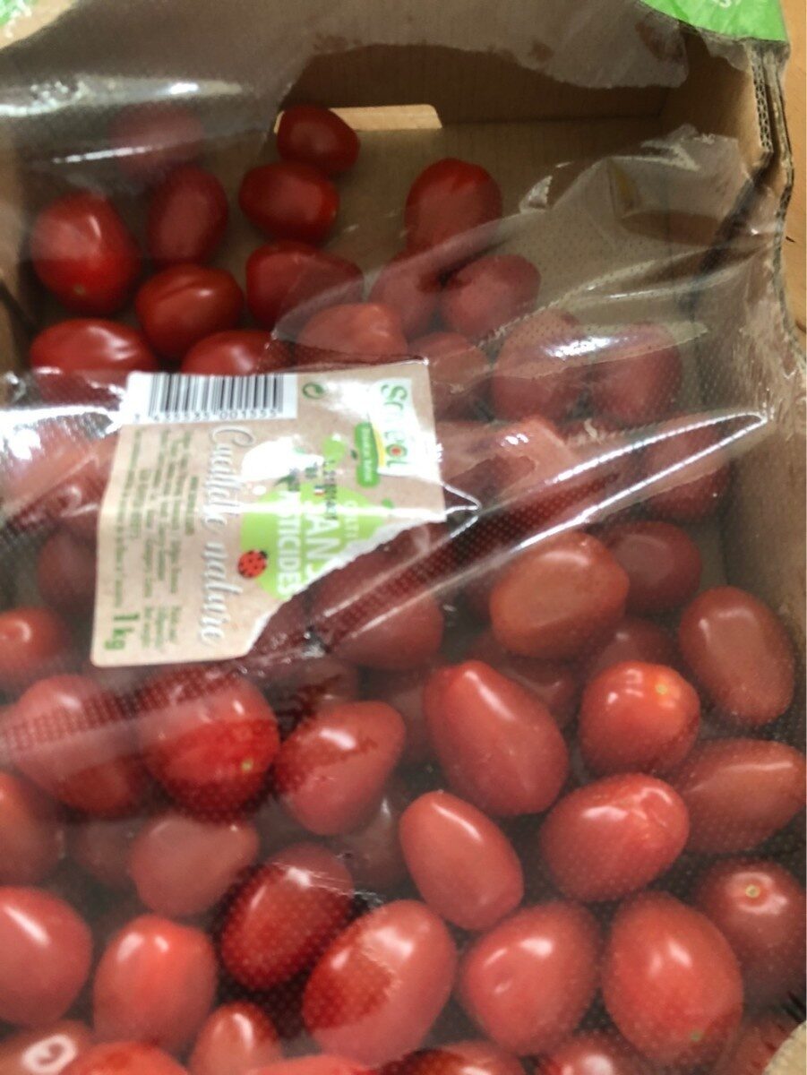 Tomates cerises allongées - Produit