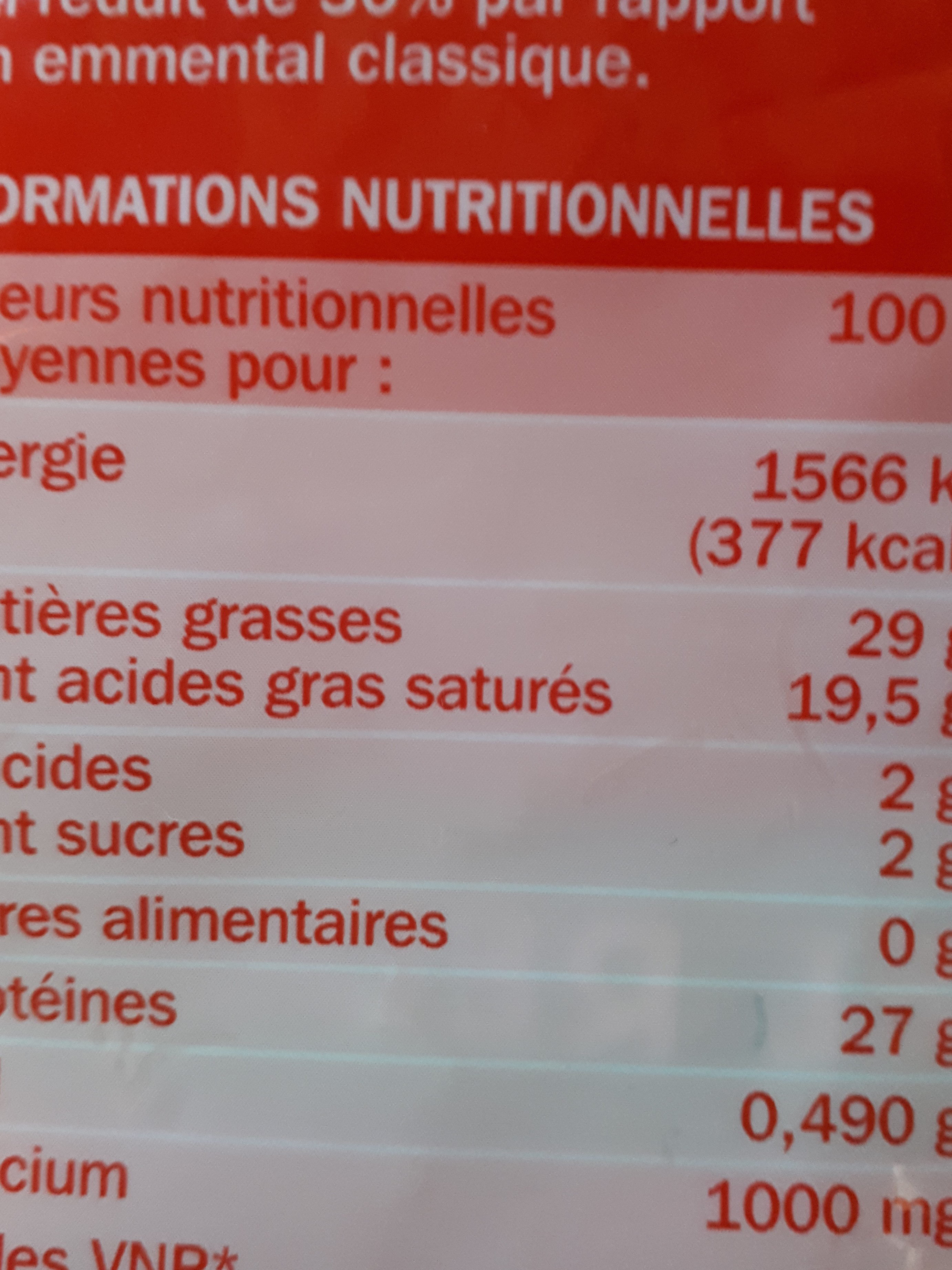 Emmental français rapé -30% de sel réduit - Nutrition facts - fr
