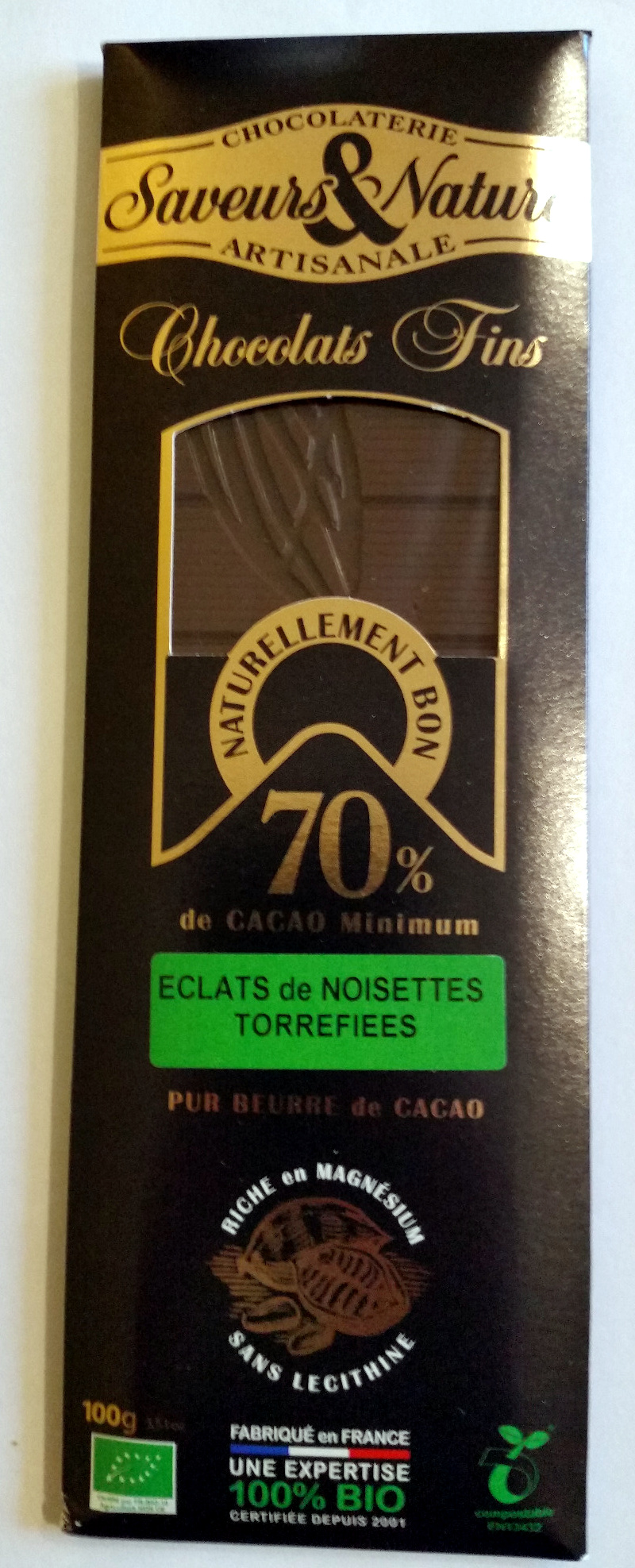 Chocolats fins 70% cacao - Eclats de noisettes torréfiées - Product - fr