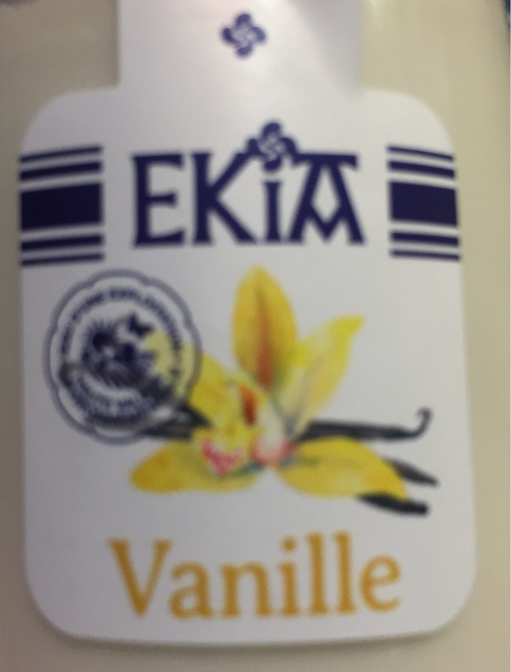 Yaourt artisanal vanille - Product - fr