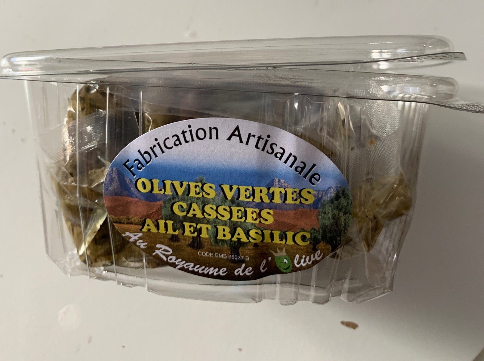 Olives vertes cassees ail et basilic - Producto - fr