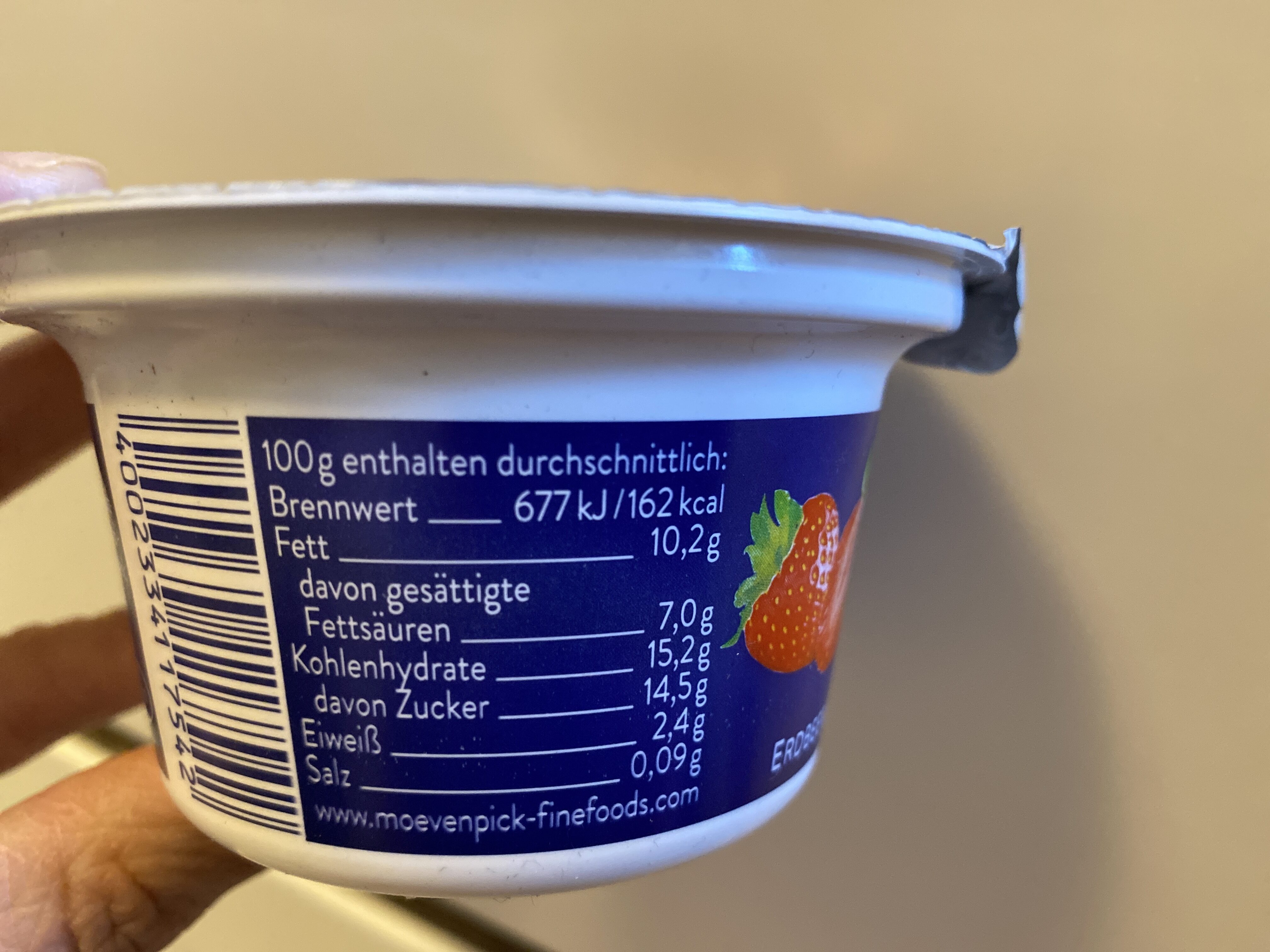 Feinjoghurt - Erdbeere - Tableau nutritionnel
