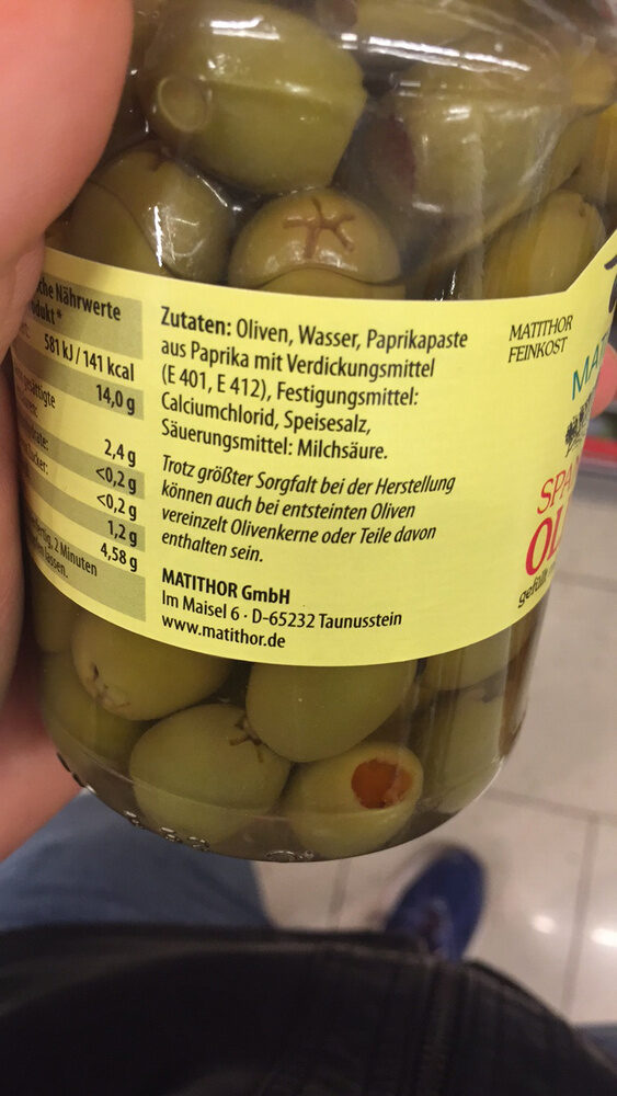 Spanische Oliven, gefüllt mit Paprikapaste - Ingredients