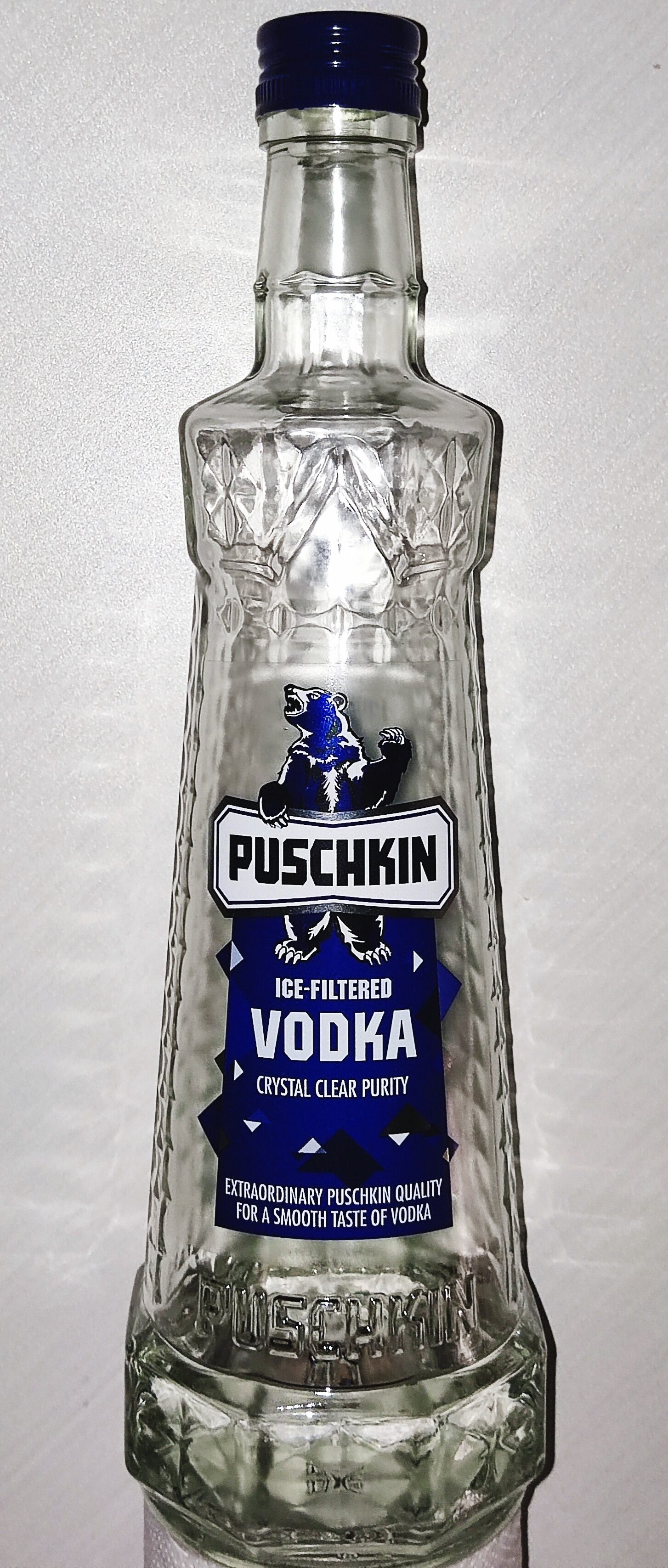 Vodka 37,5% vol - Puschkin - 0,7 L