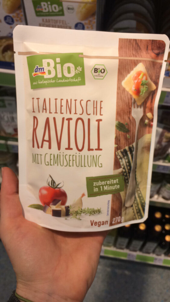 Italienische Ravioli mit Gemüsefüllung - نتاج - fr