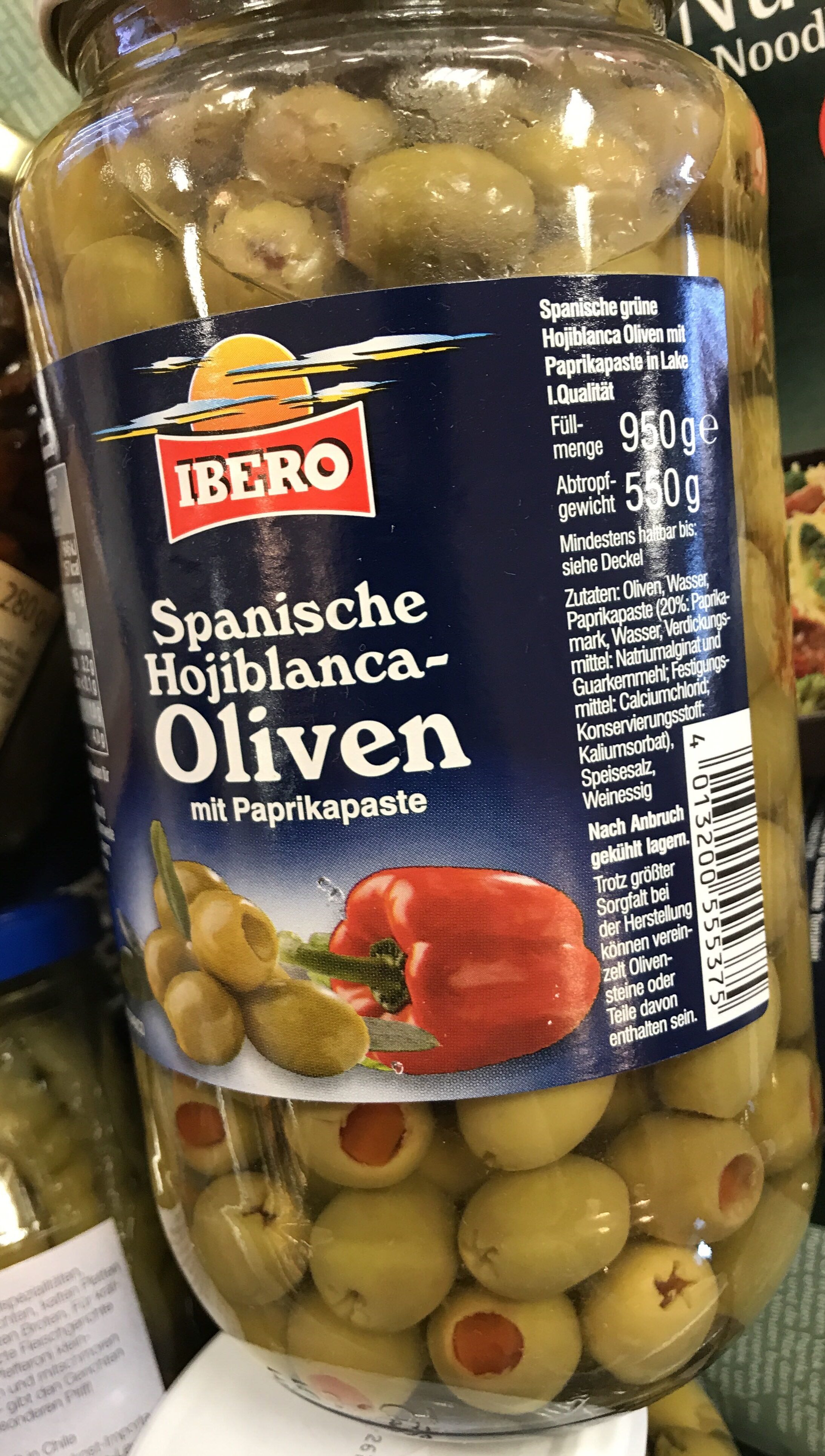 Spanische Hojiblanca-Oliven mit Paprikapaste - Produkt