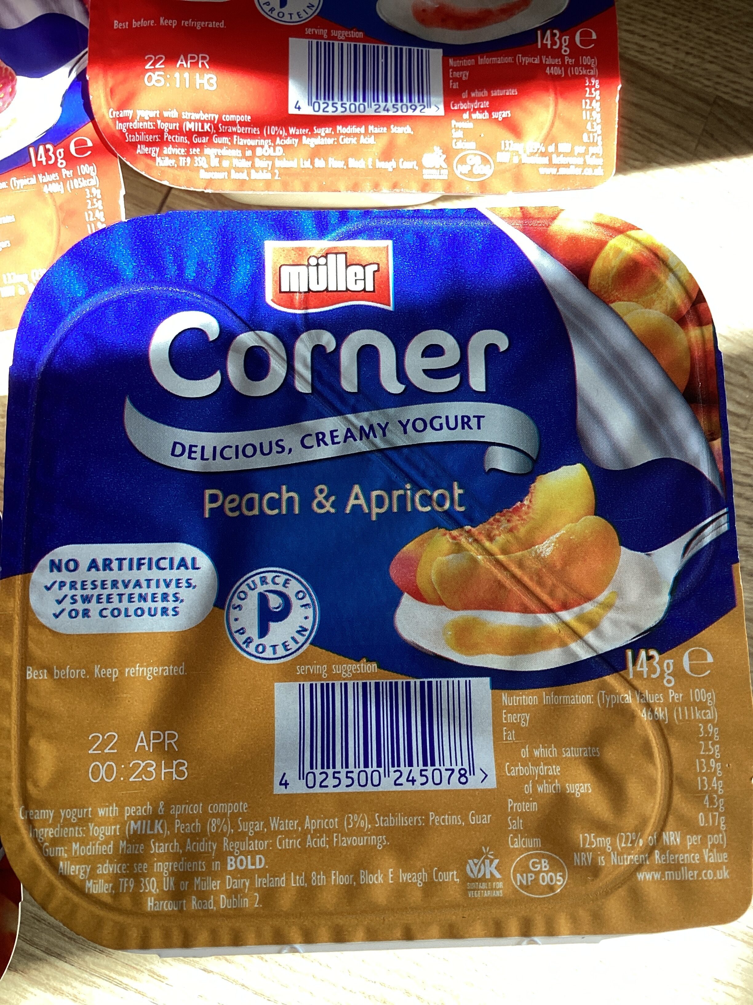 corner peach and apricot - Product