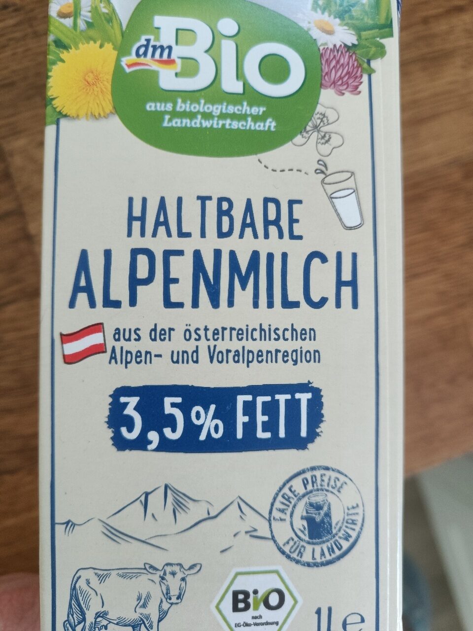 Haltbare Alpenmilch, Bio H-Vollmilch 3,5 % Fett - Produkt