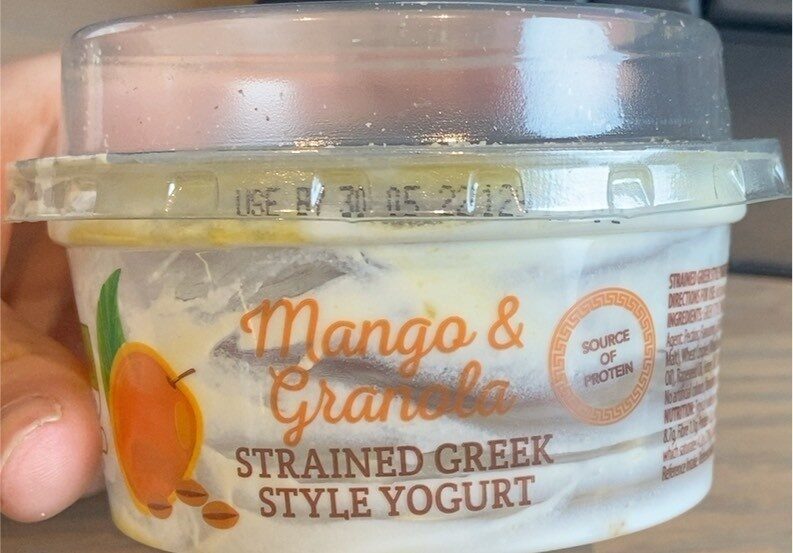 Mango and granola strained greek yogurt - Táirge - en