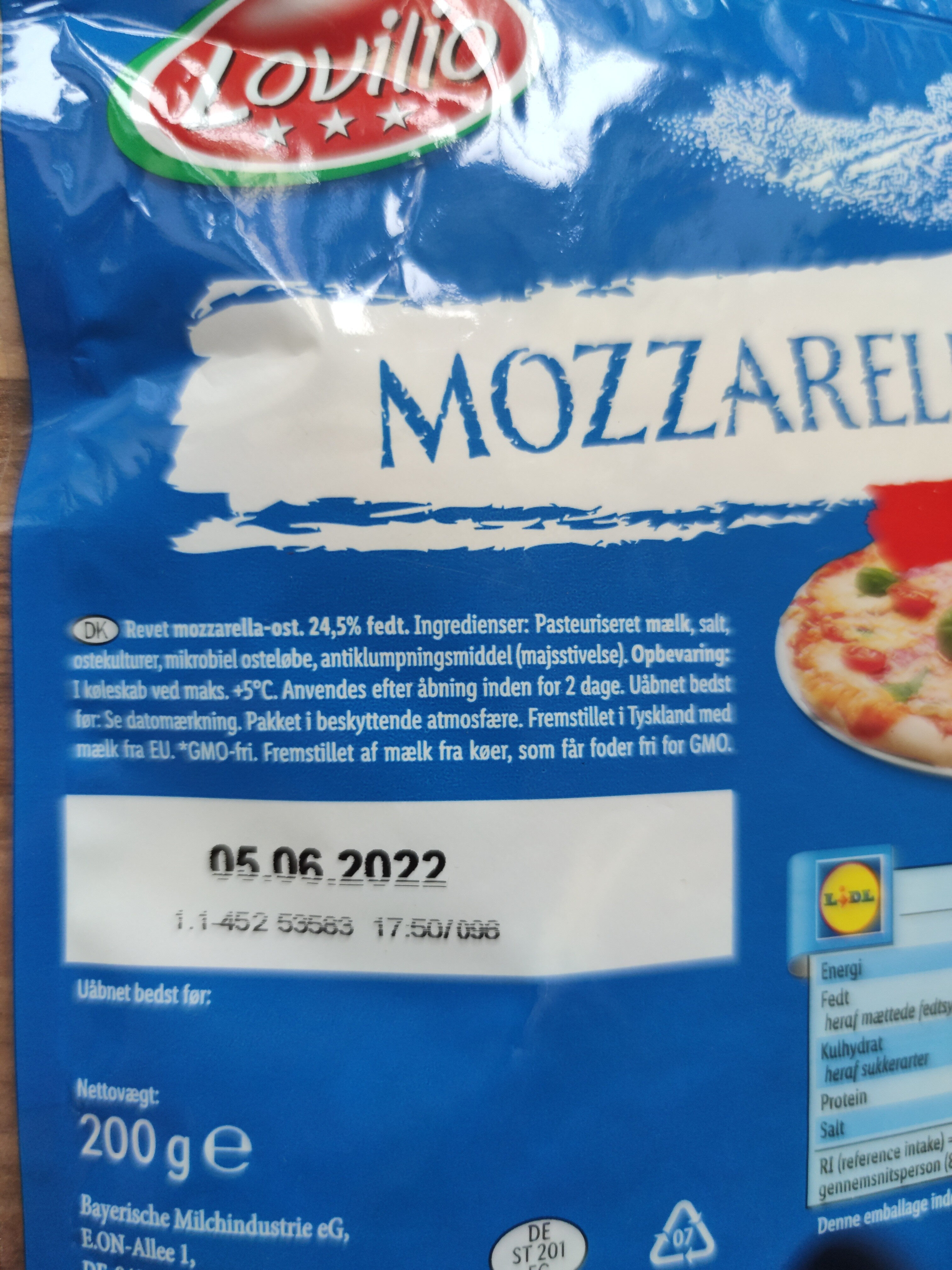 mozzarella grated - Ingredienser