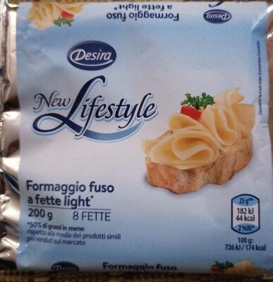 New lifestyle formaggio fuso a fette light - Produkt - it